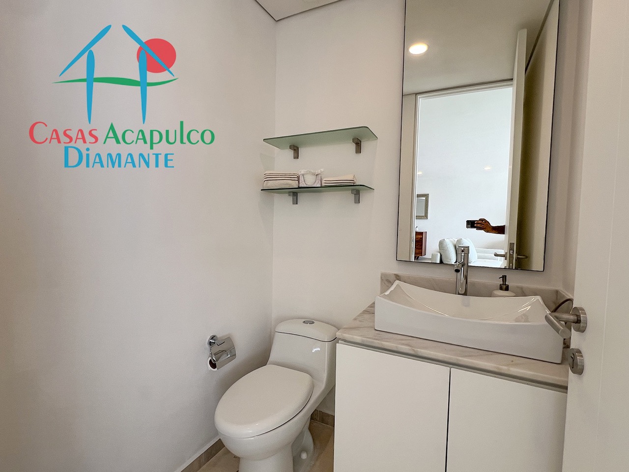 Península Tower C 22 - Baño de visitas 1